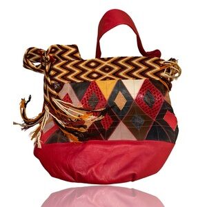 Vintage Leather Patchwork BOHO Red Multicolored Purse: GUC: 90’s Era